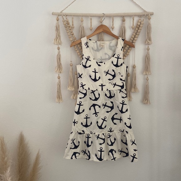J. Crew dizzy anchors mini dress sleeveless flouncy ruffle cream blue size 2 - Picture 3 of 16